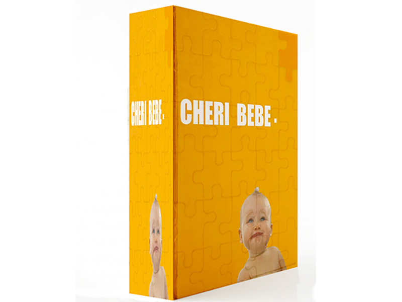 Grand livre identité visuelle de la marque  Chéri Bébé